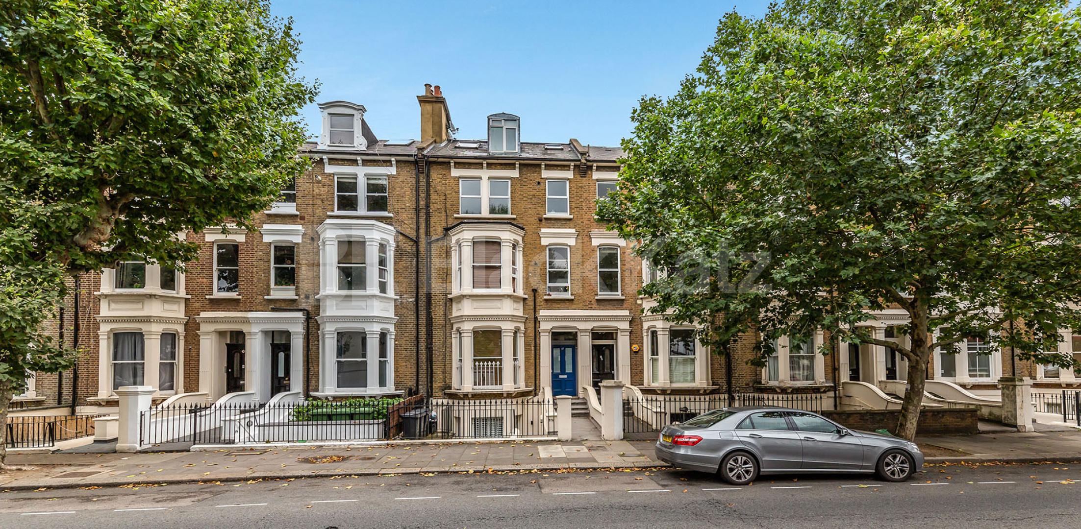 			NEW INSTRUCTION!, 2 Bedroom, 1 bath, 1 reception Flat			 Shirland Road, WARWICK AVENUE - MAIDA VALE